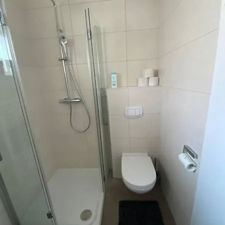 Wohnen Bahnstrasse 5 Apartment *