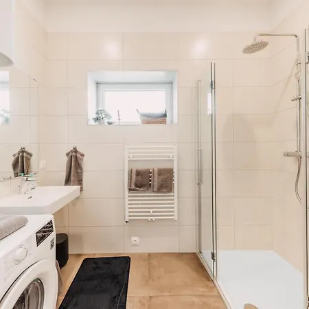 Apartment Wohnen Bahnstrasse 5 Klagenfurt am Wörthersee